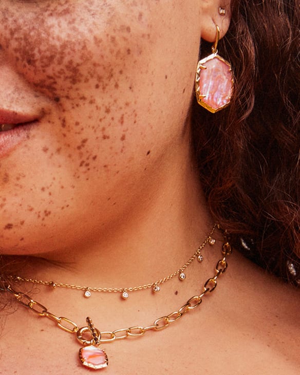 Daphne Convertible Gold Link and Chain Necklace in Light Pink Iridescent Abalone